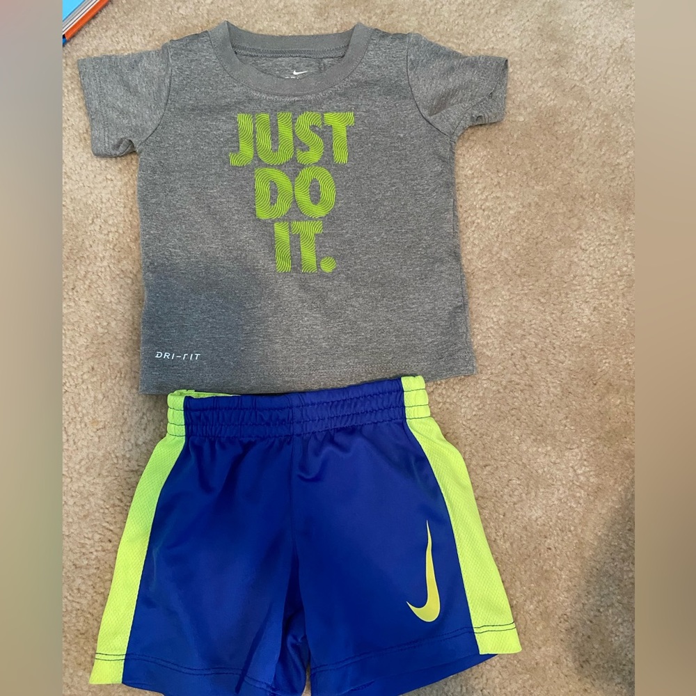 Nike Boys Set